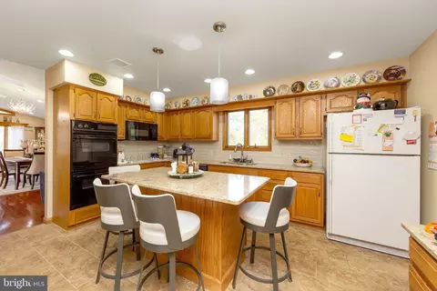 150 W Wolfert Station Rd, Mickleton, NJ 08056 photo 16