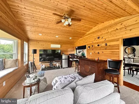150 W Wolfert Station Rd, Mickleton, NJ 08056 photo 2