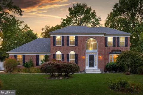 1721 Whispering Woods Dr, Williamstown, NJ 08094