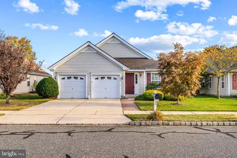 124 Sandpiper Ln, Thorofare, NJ 08086