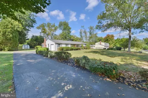 437 Cedar Ln, Mickleton, NJ 08056 photo 4