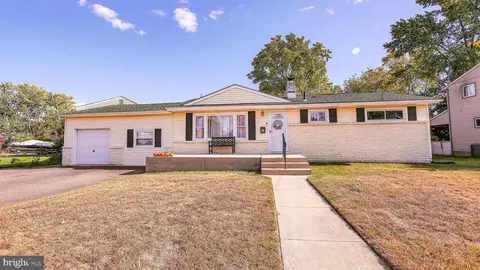 3 Clearview Ave, Glassboro, NJ 08028