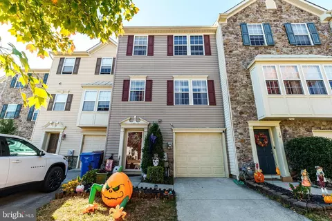 12 Shoemaker Dr, Swedesboro, NJ 08085