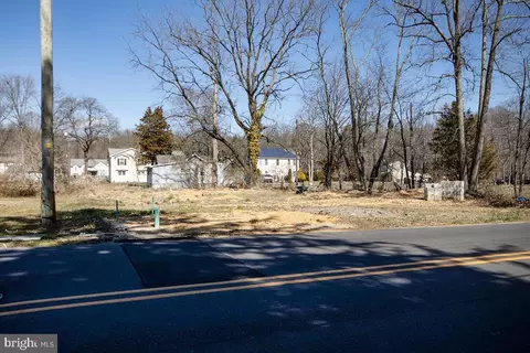 425 E Stanger Ave, Glassboro, NJ 08028