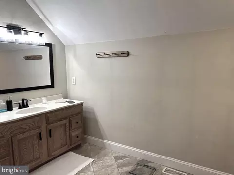 Bath - 160 E Wolfert Station Rd, Mickleton, NJ 08056 photo 1 of 1