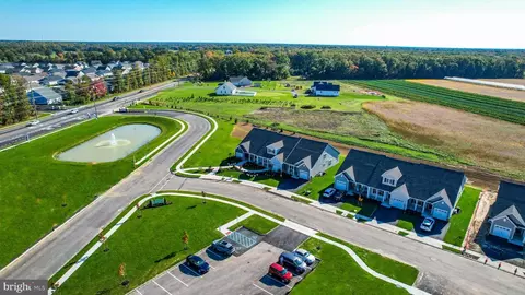 18 Prestwick, Williamstown, NJ 08094