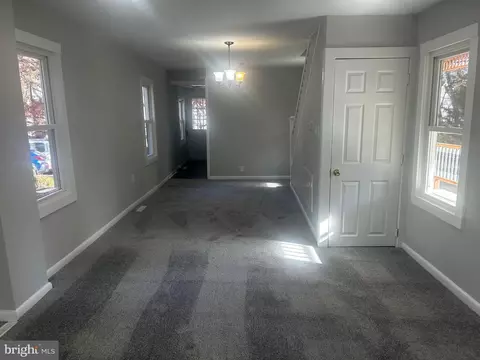 Living - 106 9th Ave, Pitman, NJ 08071 photo 1 of 2