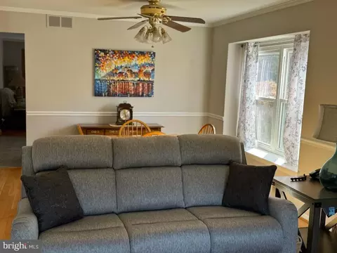 406 Country Way, Mickleton, NJ 08056 photo 4