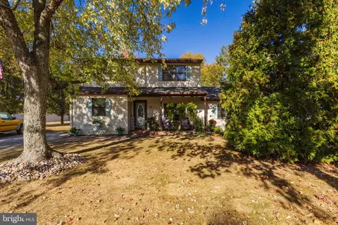 98 David Dr, Mullica Hill, NJ 08062