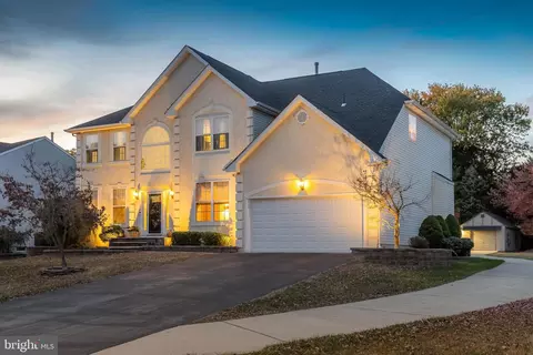 215 Haegele Pl, Mount Royal, NJ 08061