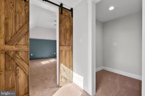 Entry Way - 603 Elm Ave, Pitman, NJ 08071 photo 11 of 14