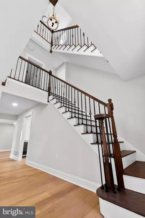 Entry Way - 603 Elm Ave, Pitman, NJ 08071 photo 10 of 14