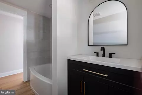 Bath - 603 Elm Ave, Pitman, NJ 08071 photo 2 of 5