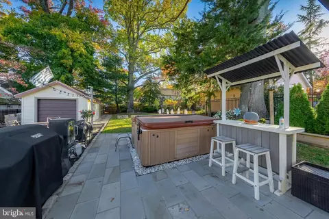 Exterior - 225 Crafton Ave, Pitman, NJ 08071 photo 6 of 8