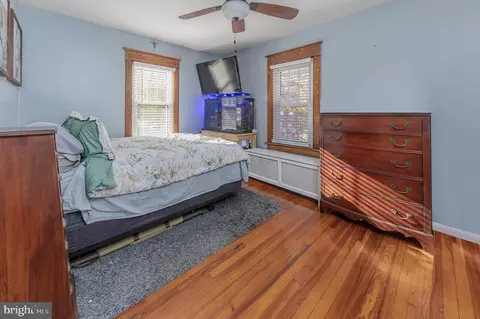 Bedroom - 225 Crafton Ave, Pitman, NJ 08071 photo 2 of 2