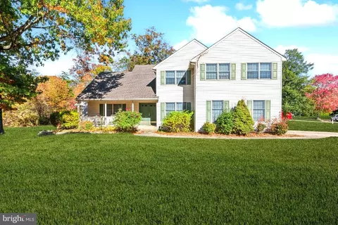 1 Brandywine Way, Sicklerville, NJ 08081