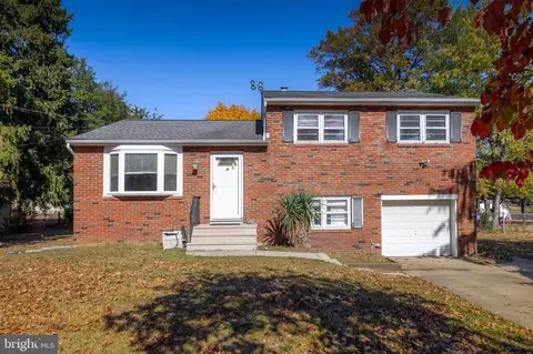 164 Delaware St, Thorofare, NJ 08086