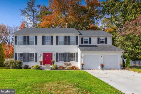 124 Copperfield Dr, Deptford, NJ 08096