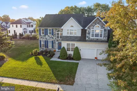 109 Delaware Xing, Swedesboro, NJ 08085