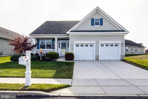 15 Owens Ln, Clayton, NJ 08312