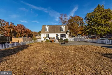 484 Karen Ave, Franklinville, NJ 08322