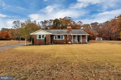 395 Dutch Mill Rd, Newfield, NJ 08344