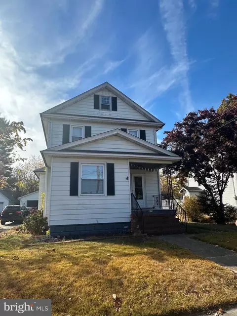 212 Hamilton Rd, Glassboro, NJ 08028