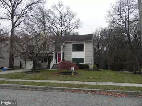 83 Autumn Ridge Dr, Glassboro, NJ 08028