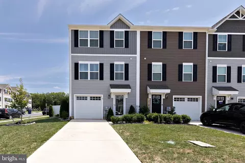 2 Burr St, Williamstown, NJ 08094