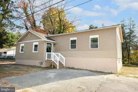 105 28th Ave, Monroeville, NJ 08343