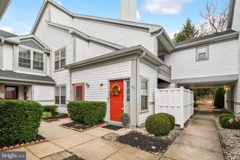 310 Steeplechase Ct, Deptford, NJ 08096