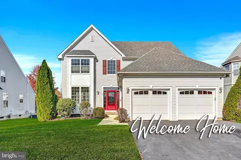 3 Locust Ln, Swedesboro, NJ 08085