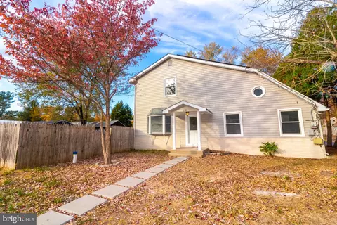 550 Cedar Ave, Franklinville, NJ 08322