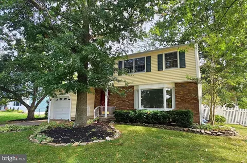 79 Altair Dr, Turnersville, NJ 08012