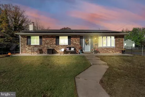 333 W Adams St, Paulsboro, NJ 08066
