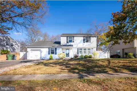 523 Hudson Ave, Pitman, NJ 08071
