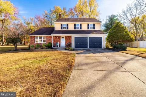 1233 Barnesdale Ct, West Deptford, NJ 08096