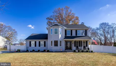 136 Cider Press Dr, Mullica Hill, NJ 08062