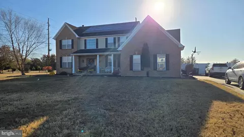 1 Hazel Ct, Mickleton, NJ 08056