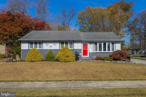 1118 Lawnton Ave, West Deptford, NJ 08096