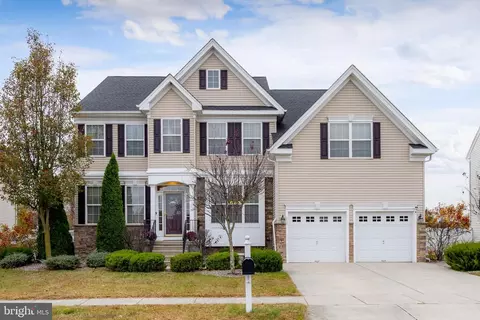 215 Windsor Rd, Mullica Hill, NJ 08062