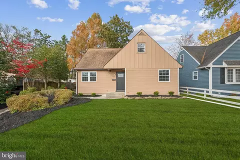 320 E Red Bank Ave, Woodbury, NJ 08096