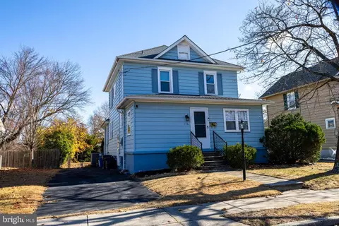 116 Center St, Gibbstown, NJ 08027