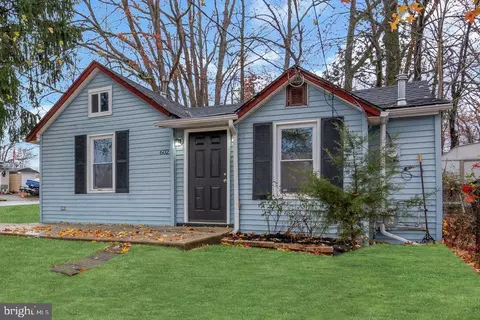 602 3rd Ave, Deptford, NJ 08096