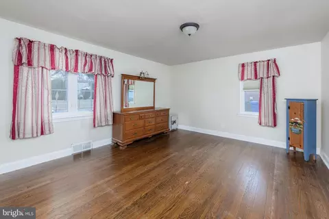 Bedroom - 103 Monroe Ave, Pitman, NJ 08071 photo 1 of 1