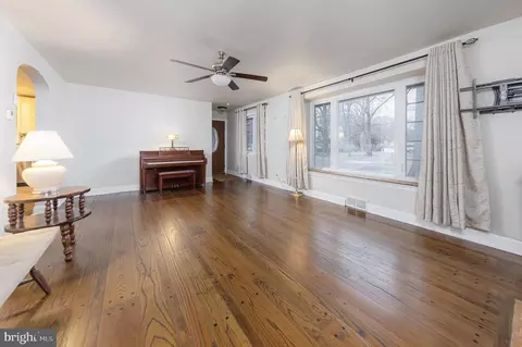 Living - 103 Monroe Ave, Pitman, NJ 08071 photo 2 of 4