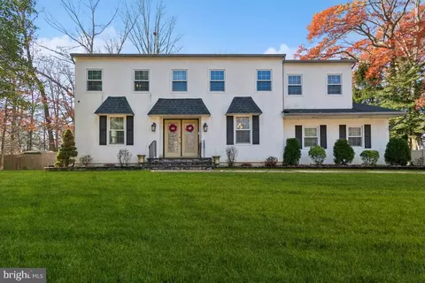 1821 Lillian Dr, Williamstown, NJ 08094