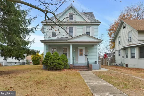 564 Beacon Ave, Paulsboro, NJ 08066