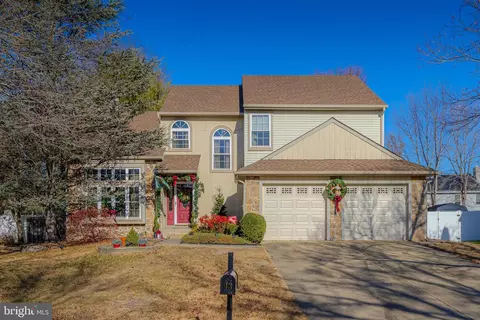 13 Stag Run, Sewell, NJ 08080