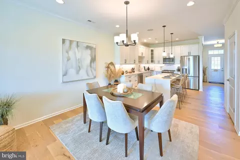 38 Prestwick Ln, Williamstown, NJ 08094